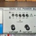 Labor táp, 0-25V / 0-1A, 5V / 1A, tápegység fotó
