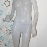 Női próbababa, kirakati baba 170 cm, Fej nélküli üvegszálas s.Oliver márka fotó