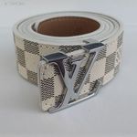 Louis Vuitton öv fotó