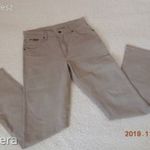 Wrangler szürke farmer (W32 L34) 12-14 évesnek fotó