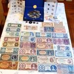 Kis Gyűjtemény fém és papírpénzek. fotó