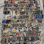 LEGO alkatrész gyűjtemény 200 kg (nagyrészben elemekre válogatott) fotó
