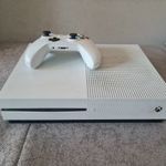 Xbox One 500GB fotó