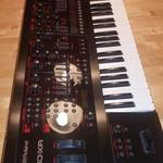 Roland JD-XA Analóg-Digitál Crossover Szintetizátor fotó