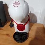 A Nescafe Dolce Gusto Piccolo XS Krups kapszulás kávéfőző fotó