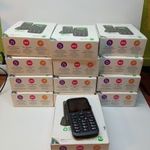 13 db Doro 1370 nyomógombos telefon, dobozzal, tartozékokkal fotó