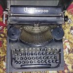 Deutsche Underwood mechanikus írógép – eredeti hordtáskával – vintage fotó