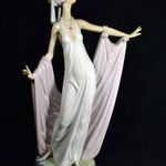 1920 AS ÉVEKET IDÉZŐ DÁMA ... NAGY MÉRETŰ LLADRO PORCELÁN SZOBOR X fotó