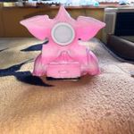 Hello-Kitty-Demogorgon asztalilámpa, ékszeres fiokkal. fotó