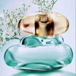 Elvie EdT női parfüm Oriflame 42502 virágos illat, központjában a gyöngyvirág fotó