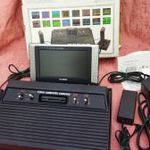 Video Computer Console + kis LCD televizió fotó