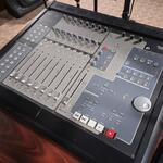 Eladó Tascam FW-1884 profi motoros faderes vezérlő + ha fotó