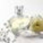 Lucia EdT Oriflame női parfüm 42785 gyümölcsös-zöld nőies illat 50ml fotó